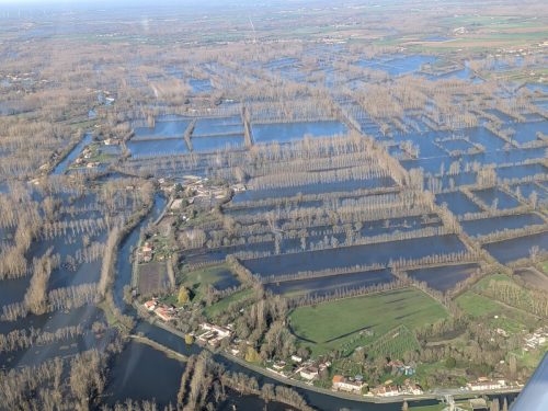 1c6493b8-2985-4697-be51-9cccb0c14926