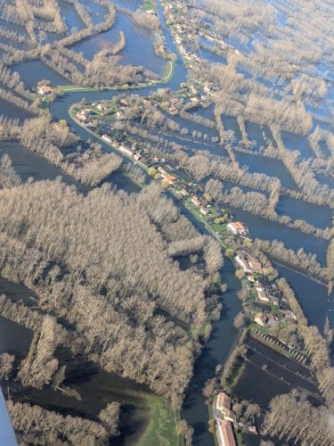 37c8cef9-afea-4ce3-adb4-b967c744164f